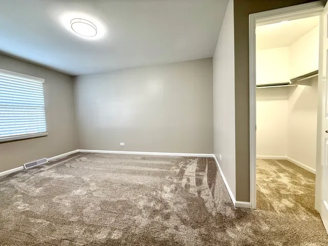 $3,500 | 1209 West Bauer Road, Naperville, IL 60563