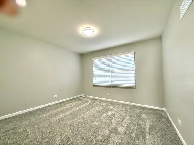 $3,500 | 1209 West Bauer Road, Naperville, IL 60563