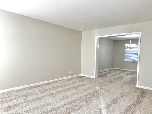 $3,500 | 1209 West Bauer Road, Naperville, IL 60563