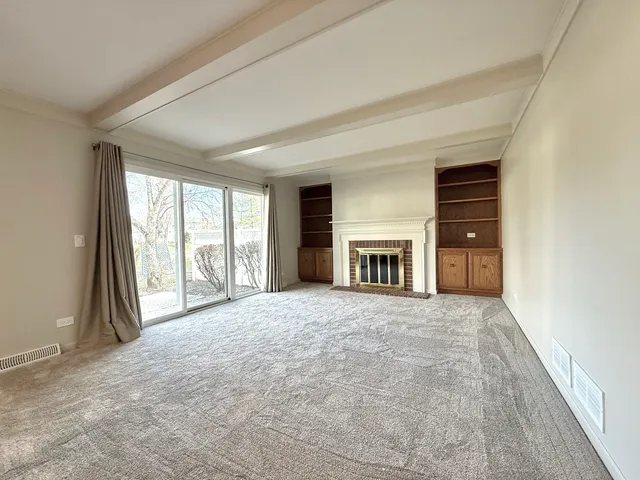 $3,500 | 1209 West Bauer Road, Naperville, IL 60563