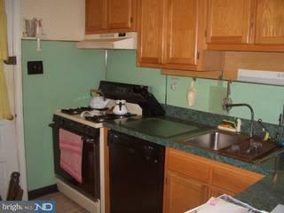 412 North Forklanding Road Maple Shade, NJ 08052 - Photo 4 of 4 Gallery Image 4