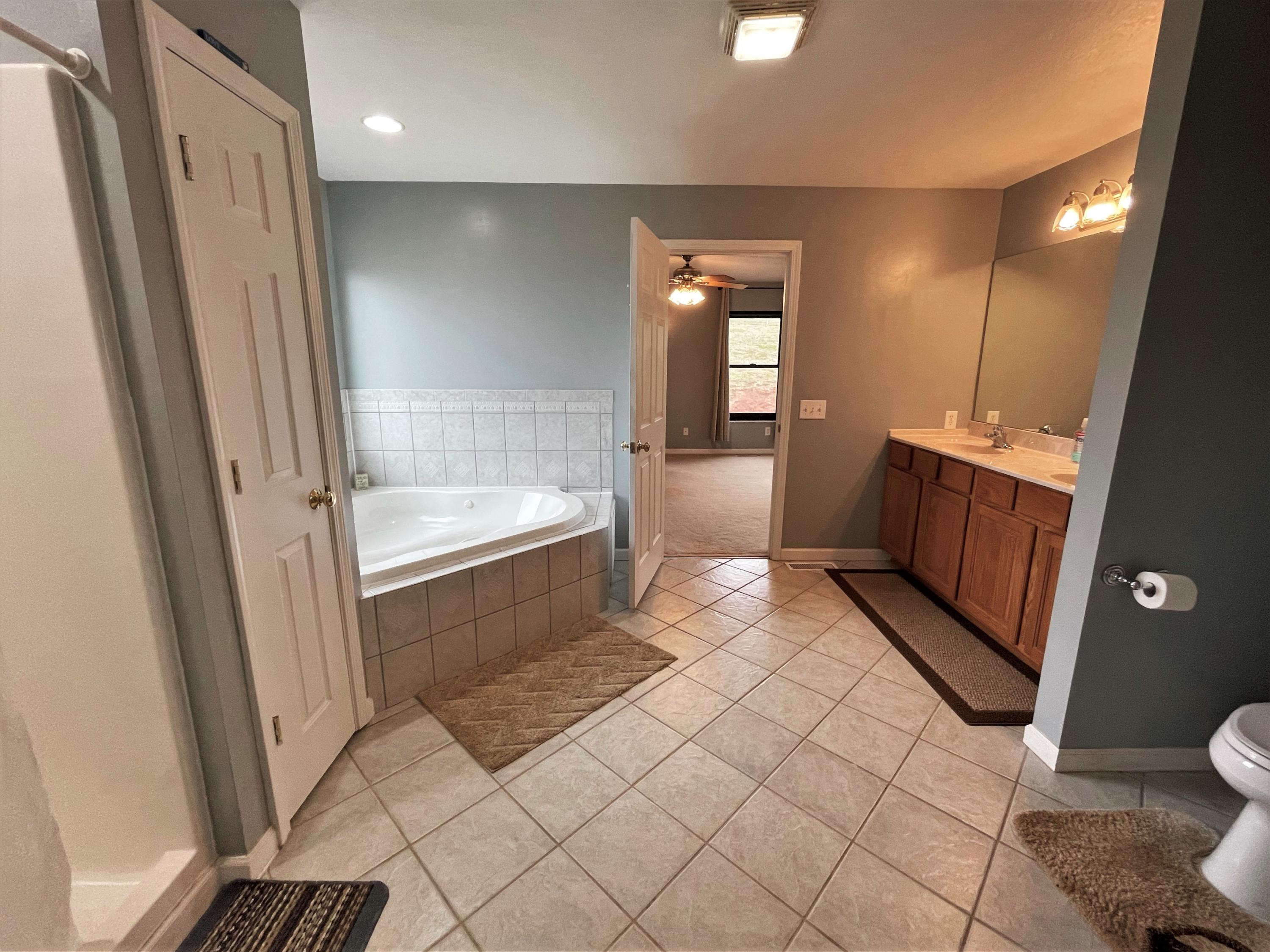 789 Burchfield Road Dandridge, TN 37725 - Photo 10 of 29 10