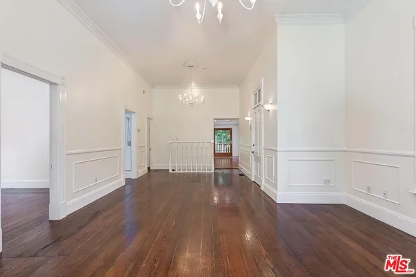 $2,098,000 | 737 Ashland Avenue, Santa Monica, CA 90405