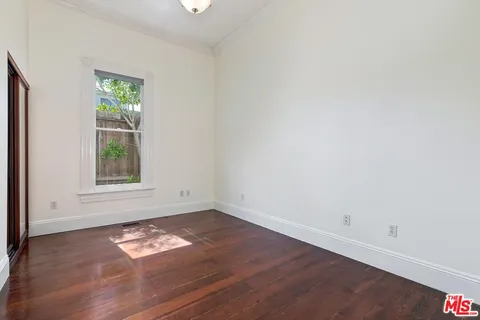 $2,098,000 | 737 Ashland Avenue, Santa Monica, CA 90405