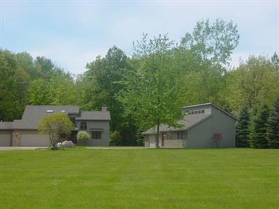 55225 South Thompson Lane Three Rivers, MI 49093 - Photo 1 of 15 Primary Photo