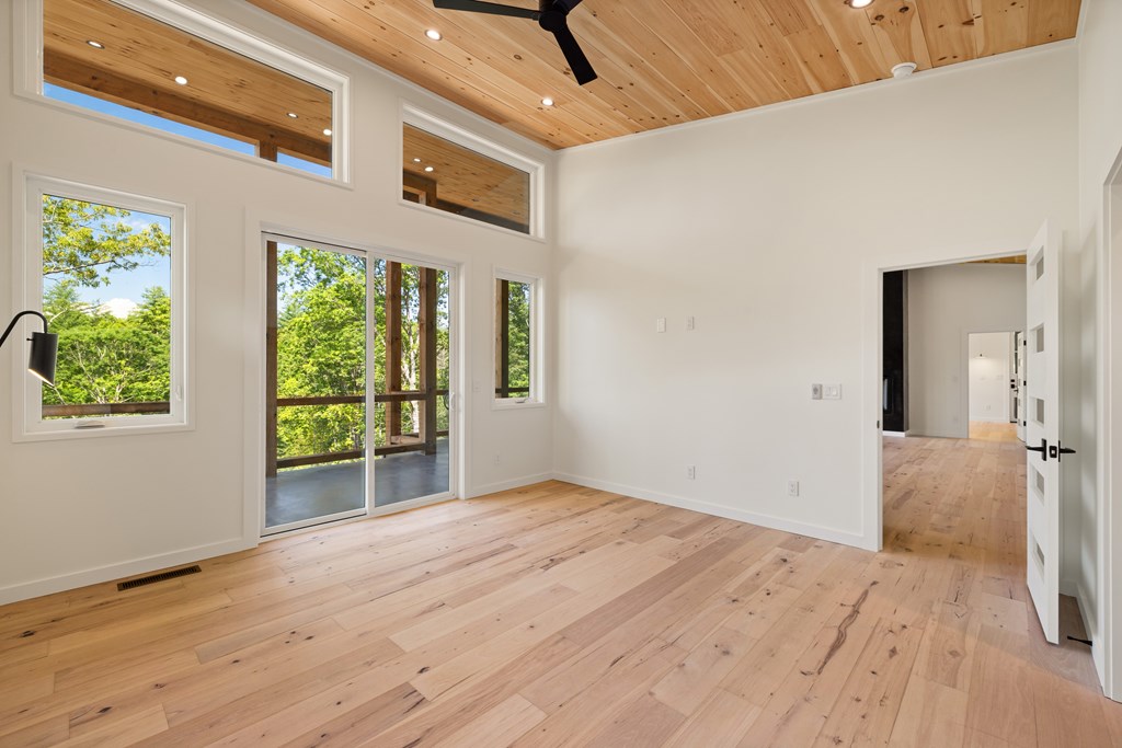 265 Park Glen Lane Mineral Bluff, GA 30559 - Photo 19 of 49 Gallery Image 19