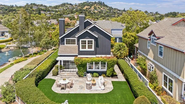 $2,695,000 | 5 Elizabeth Circle, Greenbrae, CA 94904