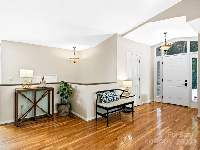 $999,995 | 150 Sondley Parkway, Asheville, NC 28805