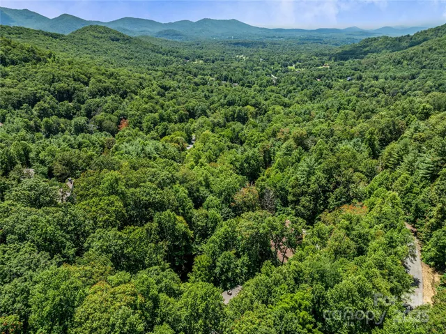 $999,995 | 150 Sondley Parkway, Asheville, NC 28805