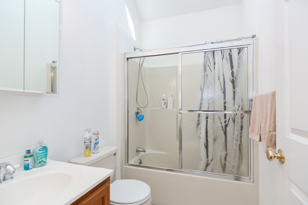 25 Dunster Road Everett, MA 02149 - Photo 15 of 29 Gallery Image 15