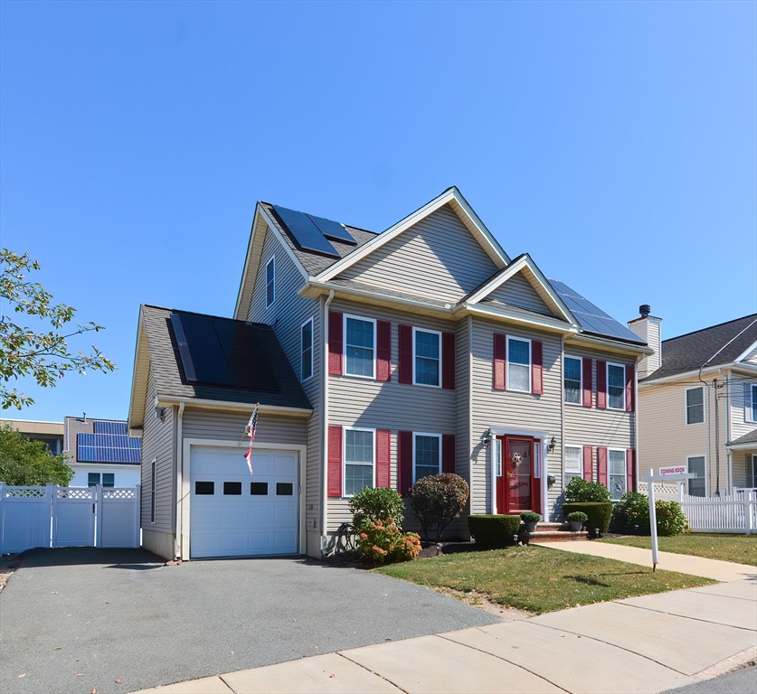 25 Dunster Road Everett, MA 02149 - Photo 3 of 29 Gallery Image 3
