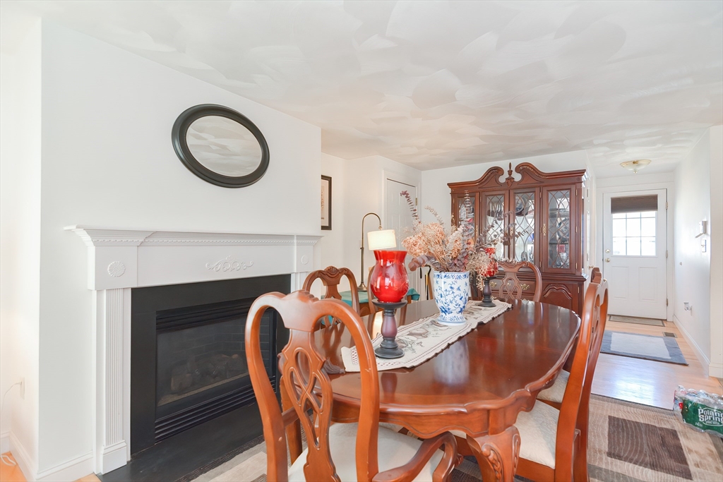 25 Dunster Road Everett, MA 02149 - Photo 8 of 29 Gallery Image 8