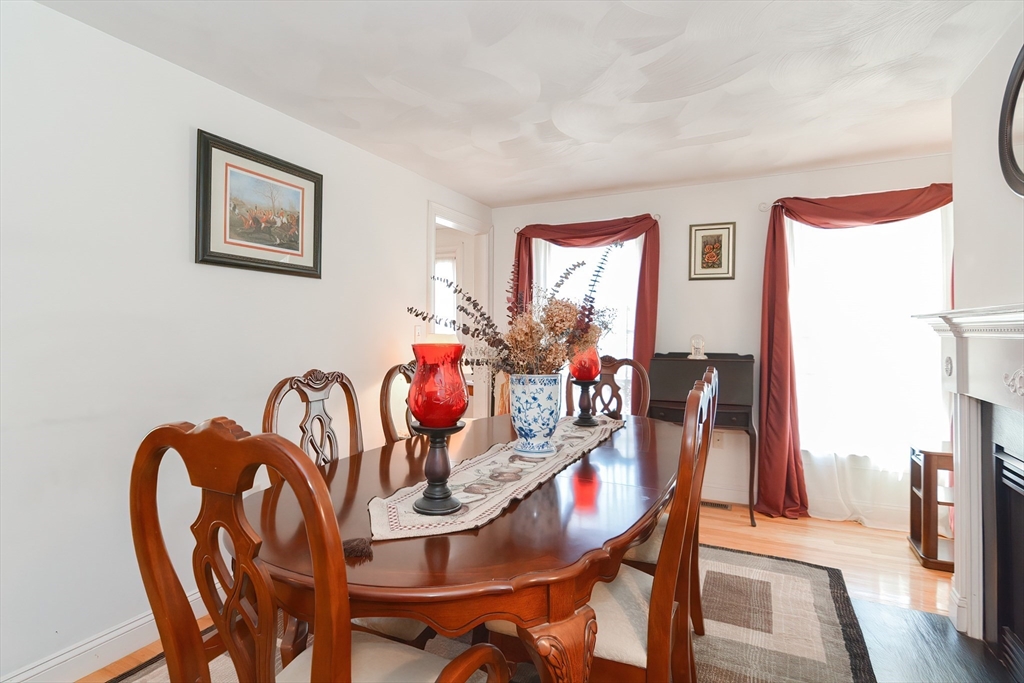 25 Dunster Road Everett, MA 02149 - Photo 9 of 29 Gallery Image 9