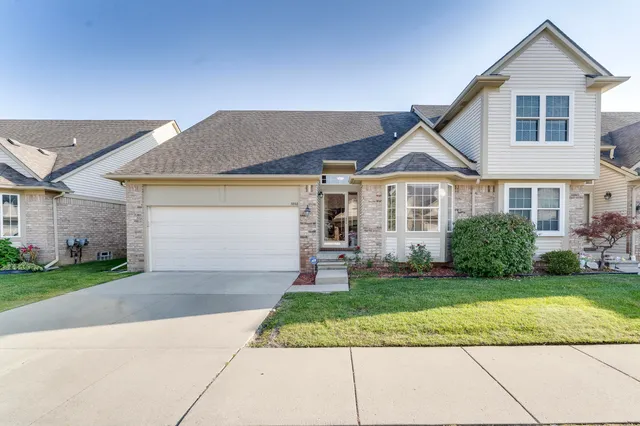 $245,000 | 3868 Elvera Lane, Warren, MI 48092