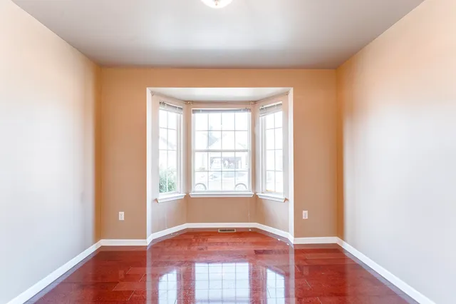 $245,000 | 3868 Elvera Lane, Warren, MI 48092