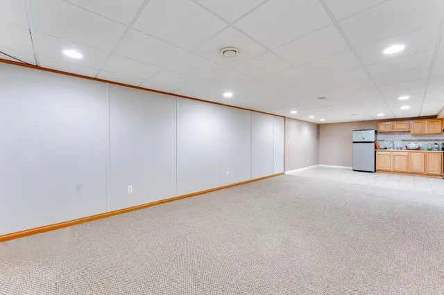 $245,000 | 3868 Elvera Lane, Warren, MI 48092