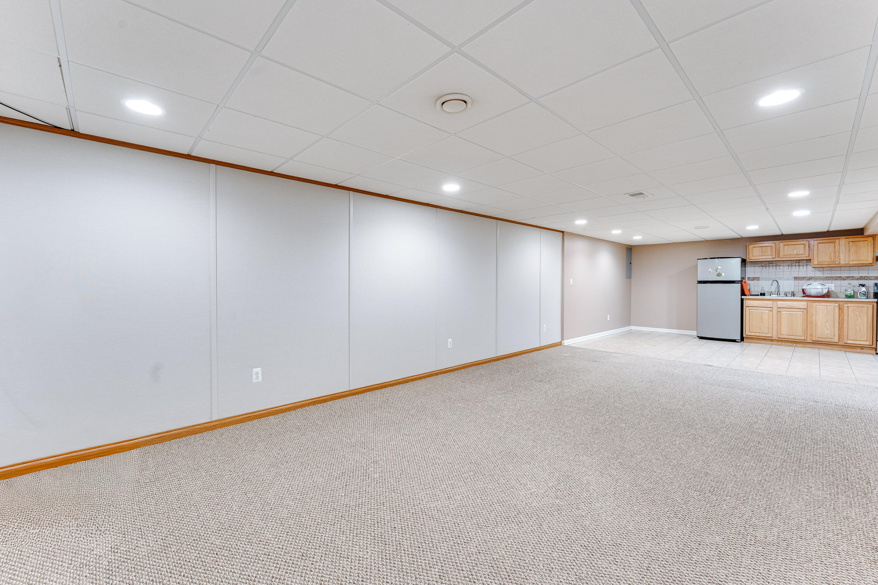 3868 Elvera Lane Warren, MI 48092 - Photo 28 of 41 B-3868 Elvera lane, warren-26