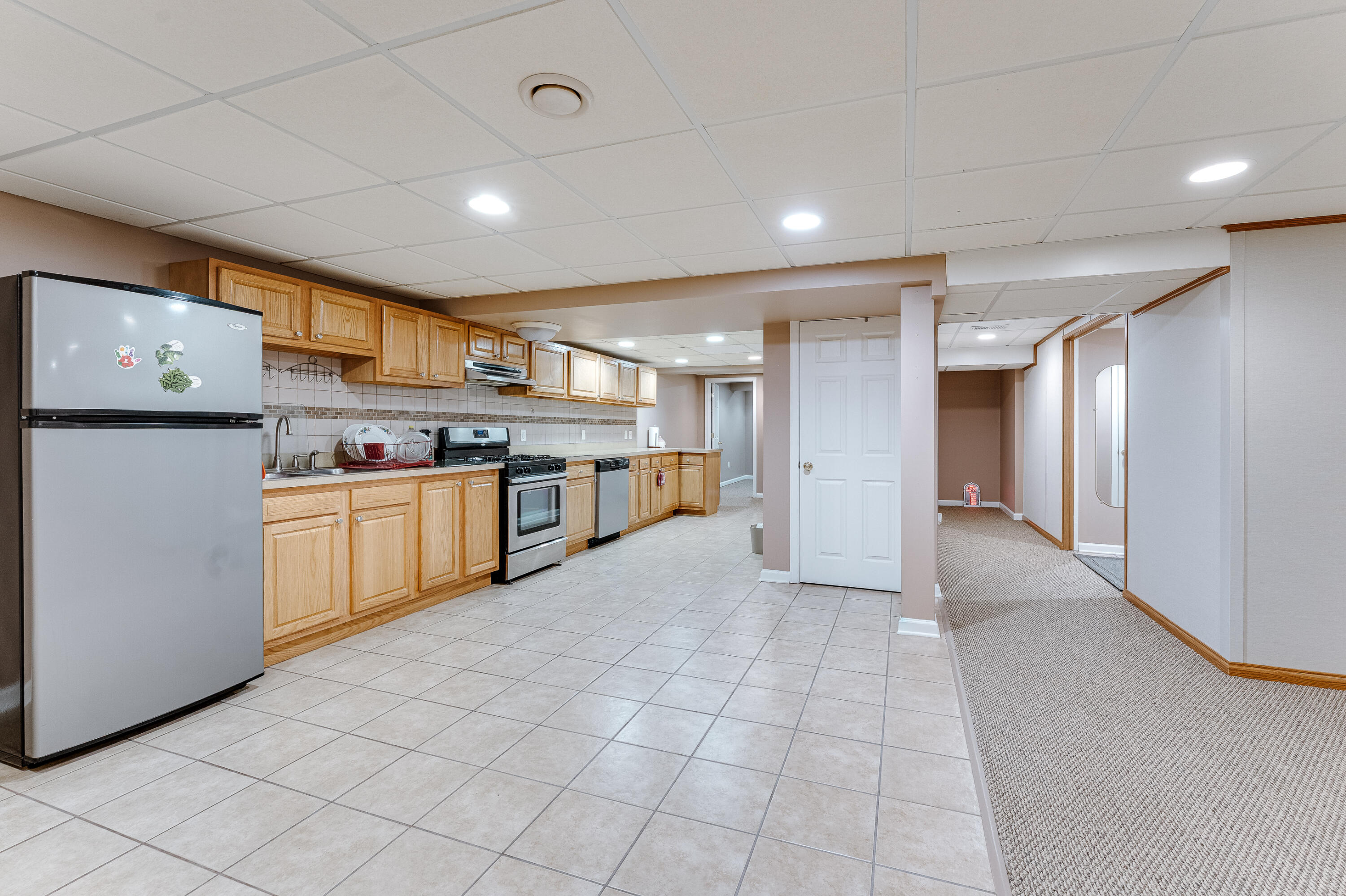 3868 Elvera Lane Warren, MI 48092 - Photo 30 of 41 B-3868 Elvera lane, warren-27