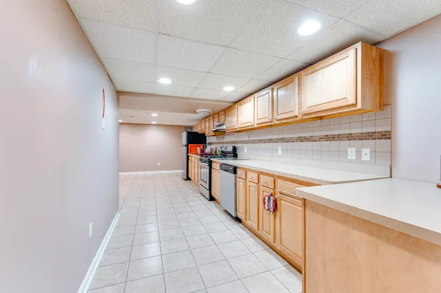 $245,000 | 3868 Elvera Lane, Warren, MI 48092