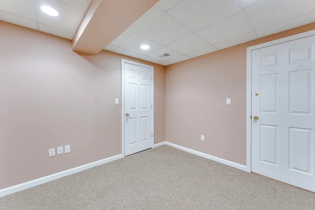 $245,000 | 3868 Elvera Lane, Warren, MI 48092