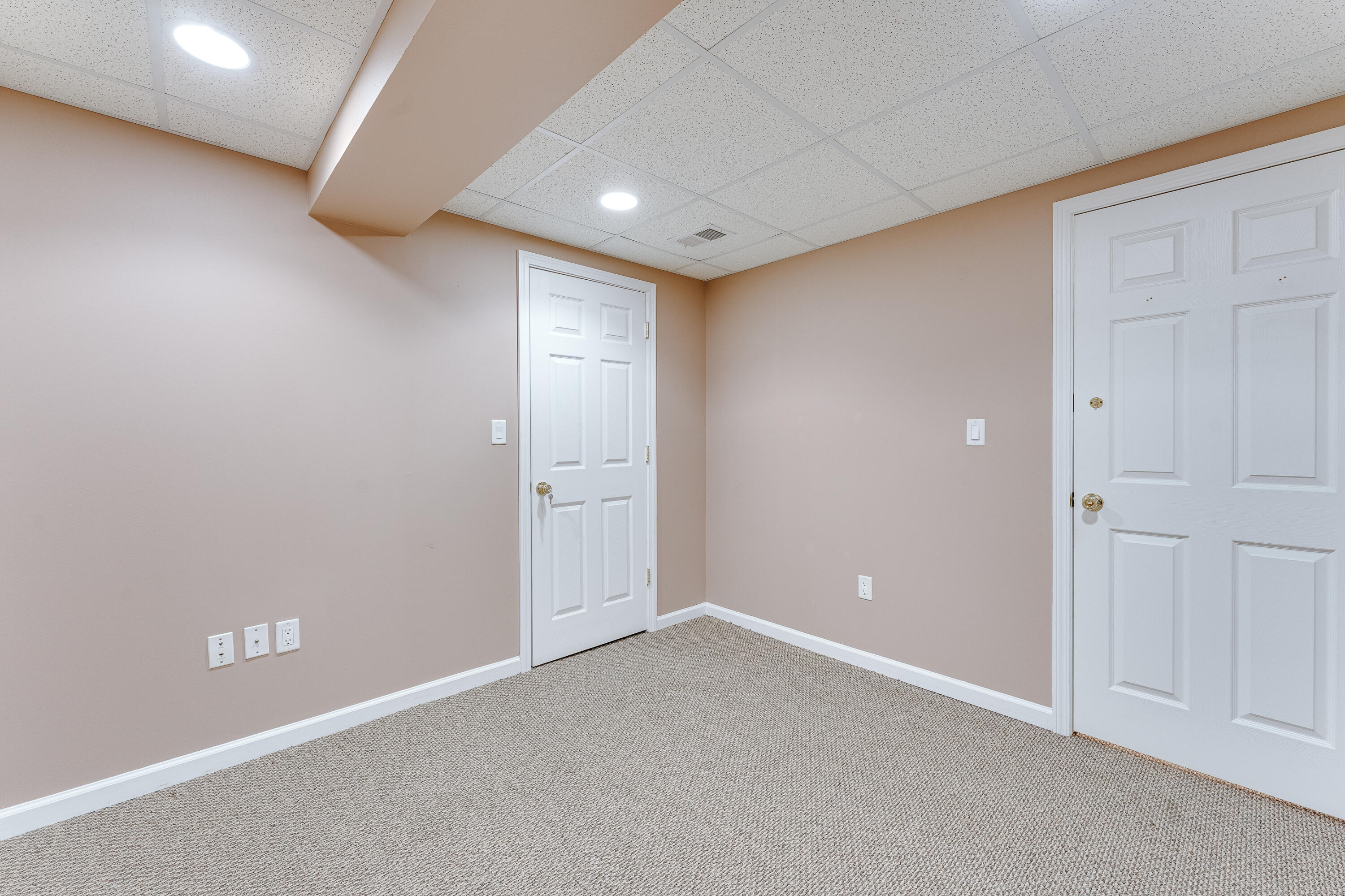 3868 Elvera Lane Warren, MI 48092 - Photo 36 of 41 B-3868 Elvera lane, warren-34