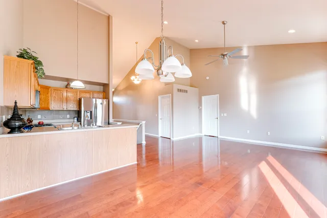 $245,000 | 3868 Elvera Lane, Warren, MI 48092