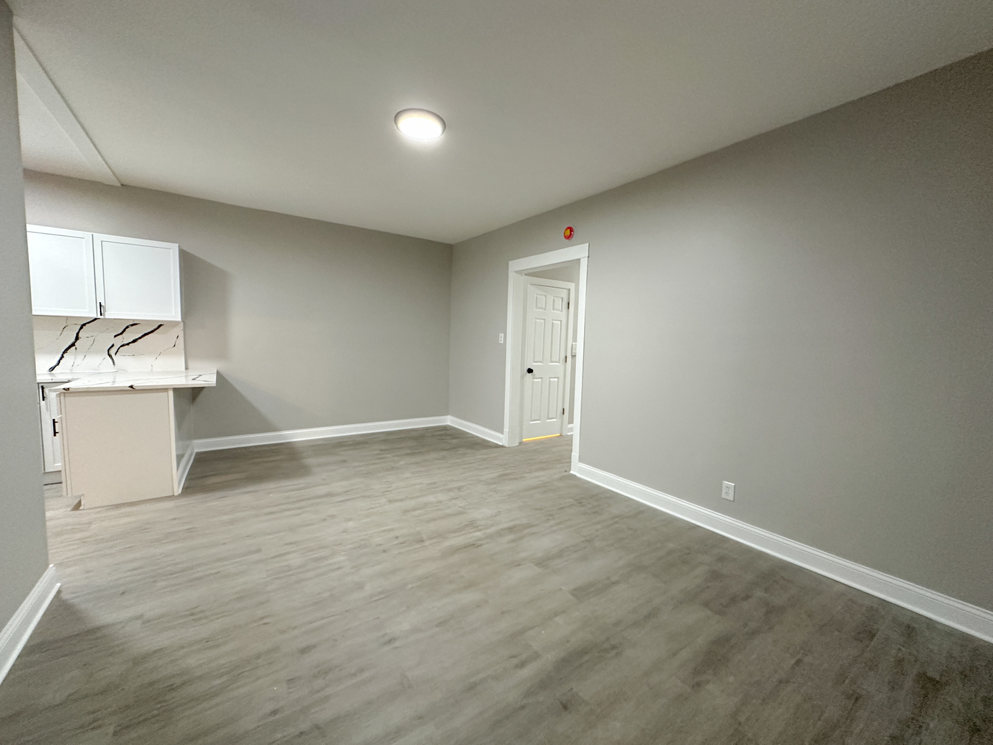 4134 North Keystone Avenue, Unit 1SW Chicago, IL 60641 - Photo 5 of 18