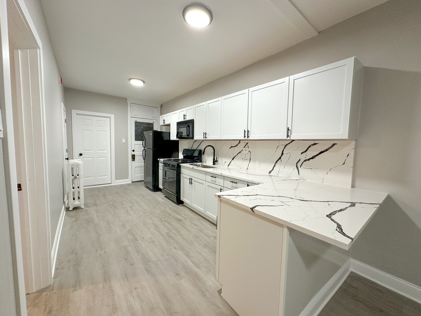 4134 North Keystone Avenue, Unit 1SW Chicago, IL 60641 - Photo 6 of 18