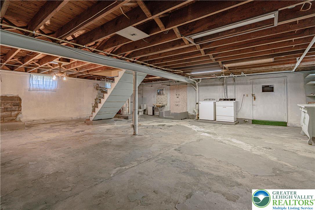 1115 Chestnut Street Coplay, PA 18037 - Photo 27 of 32 a view of empty room