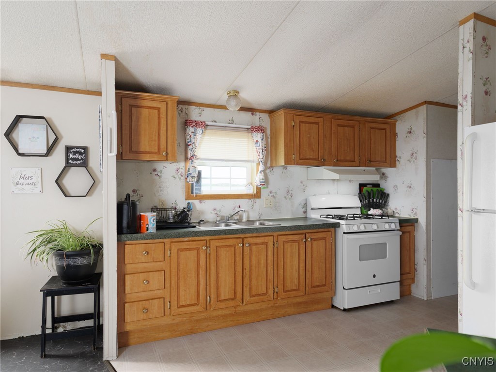 5212 Flat Rock Road Martinsburg, NY 13367 - Photo 11 of 45