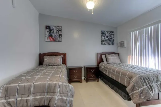 $3,995 | 1510 South 20th Avenue, Hollywood, FL 33020