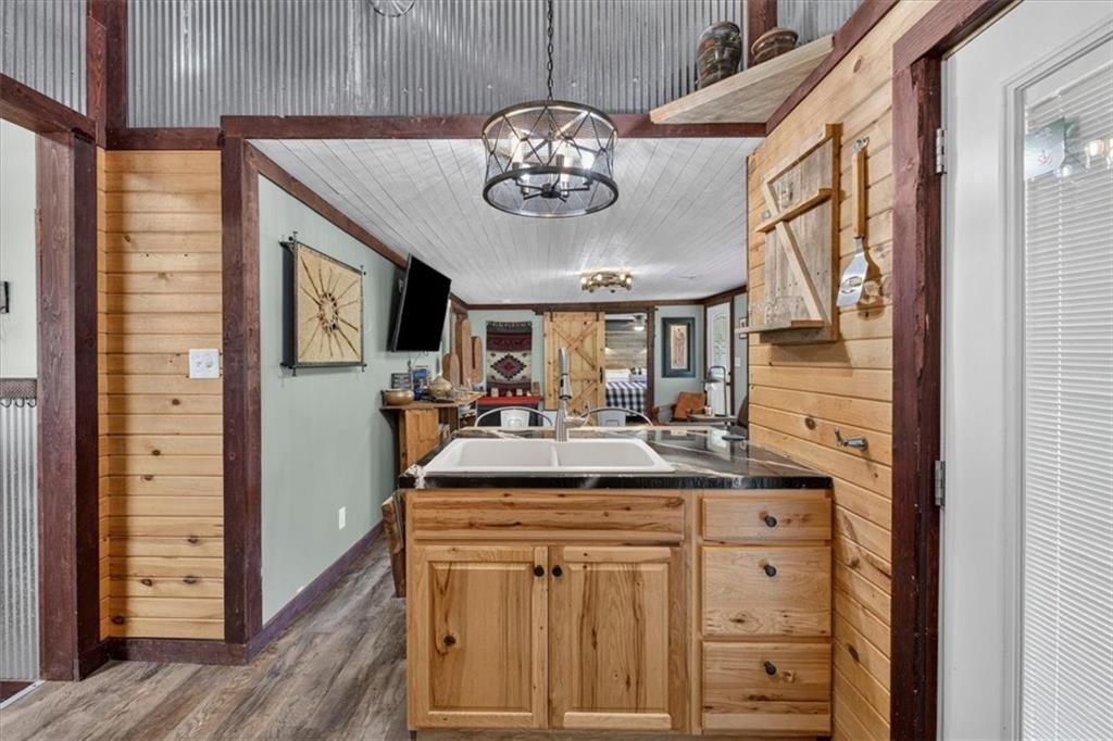13810 Byars Road Grandview, MO 64030 - Photo 12 of 65 Gallery Image 12