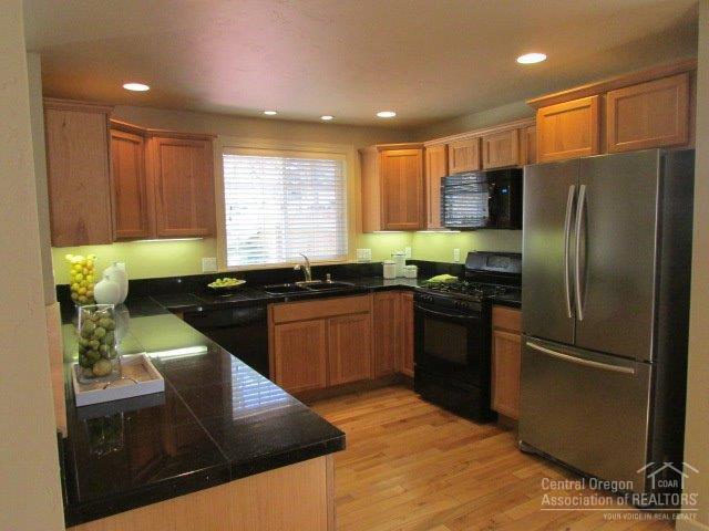 1605 Northwest Awbrey Road, Unit 1#2 Bend, OR 97703 - Photo 8 of 25 Additional Photo