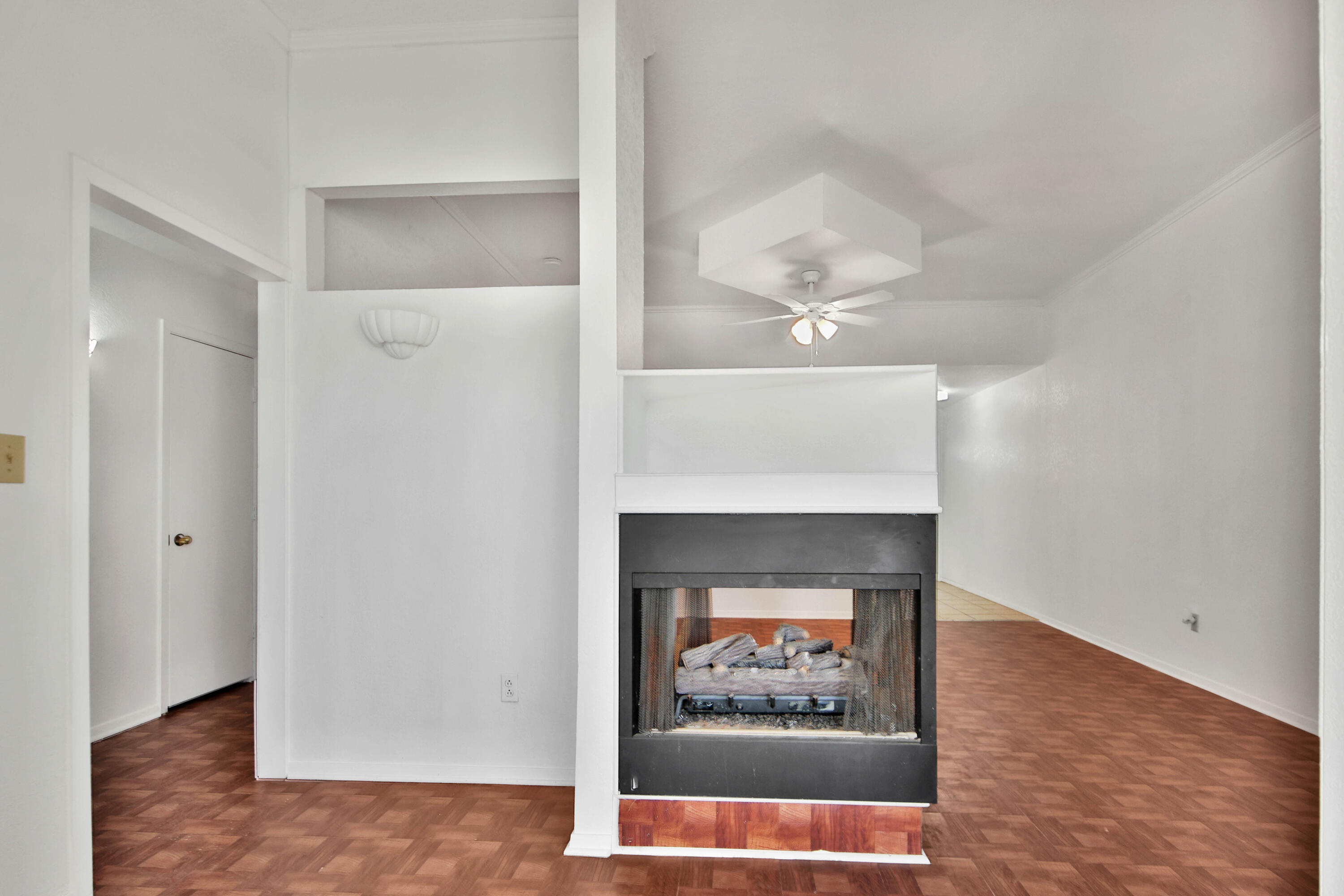 4913 56th Street Lubbock, TX 79414 - Photo 8 of 32