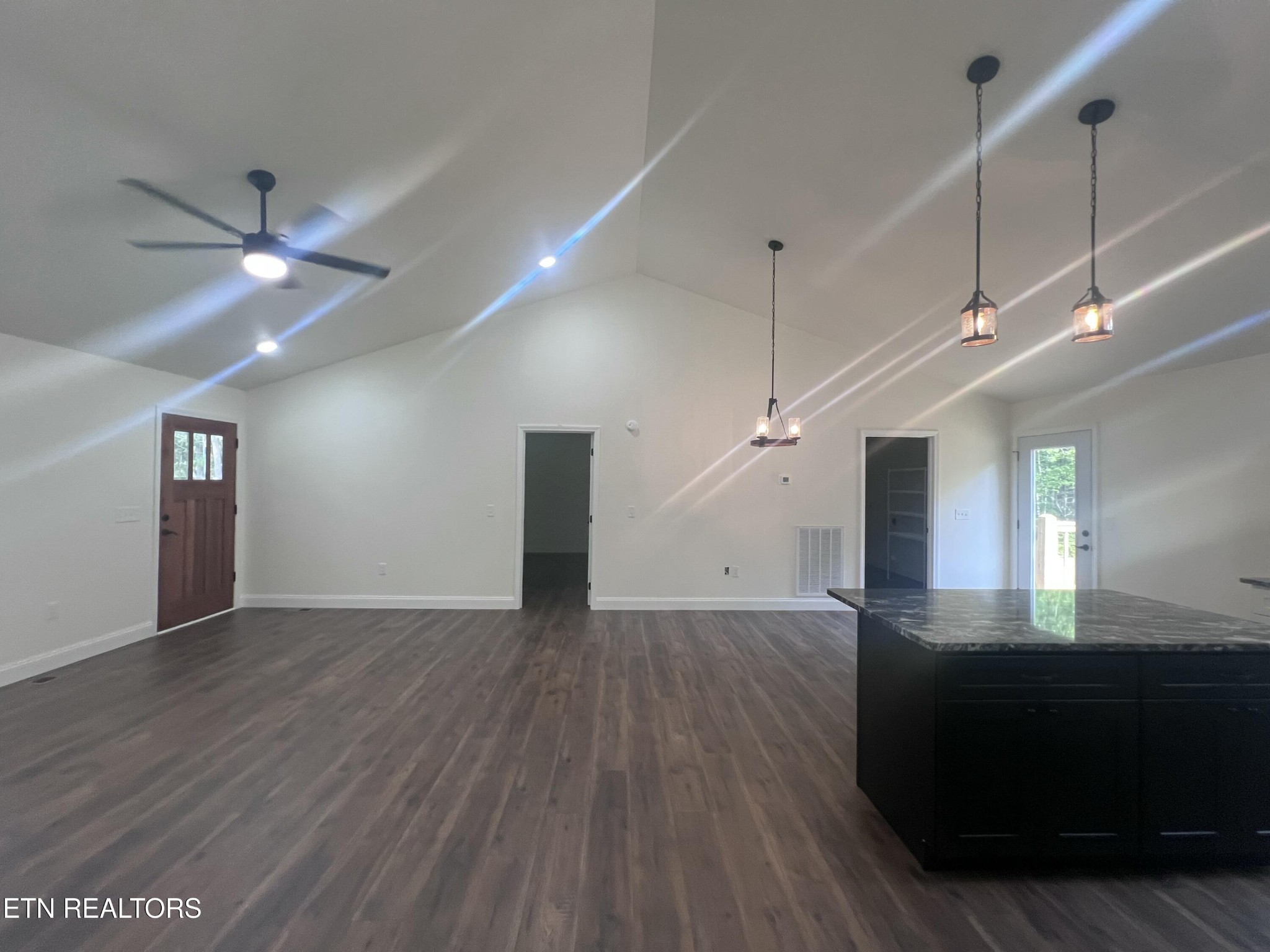 2759 Banner Springs Road Jamestown, TN 38556 - Photo 10 of 45