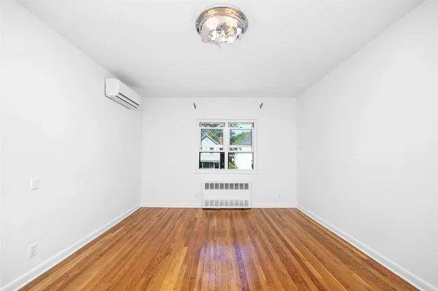 $988,000 | 60-12 171st Street | Queensboro Hill