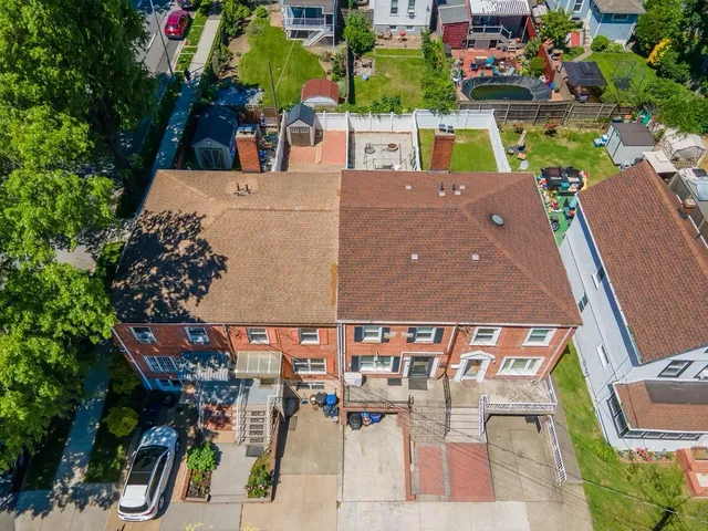 $988,000 | 60-12 171st Street | Queensboro Hill