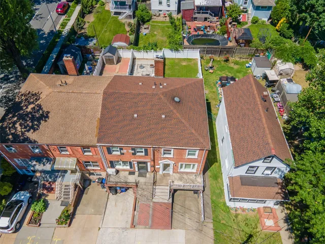 $988,000 | 60-12 171st Street | Queensboro Hill