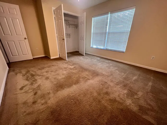 a bathroom with a white bath tub