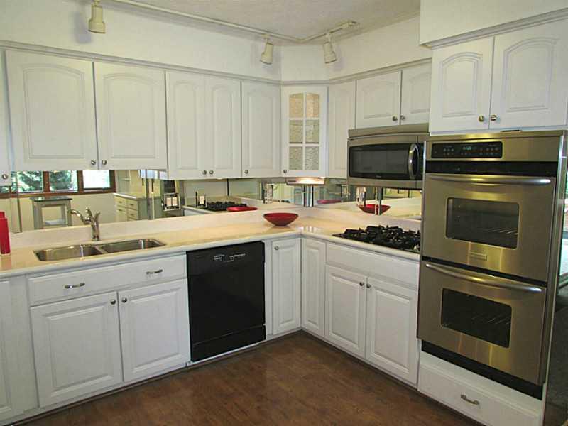 3015 Linmuth Drive West Springfield, OH 45503 - Photo 6 of 25