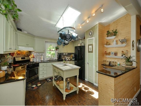 765 Jackson Loop Road Flat Rock, NC 28731 - Photo 4 of 14 Gallery Image 4