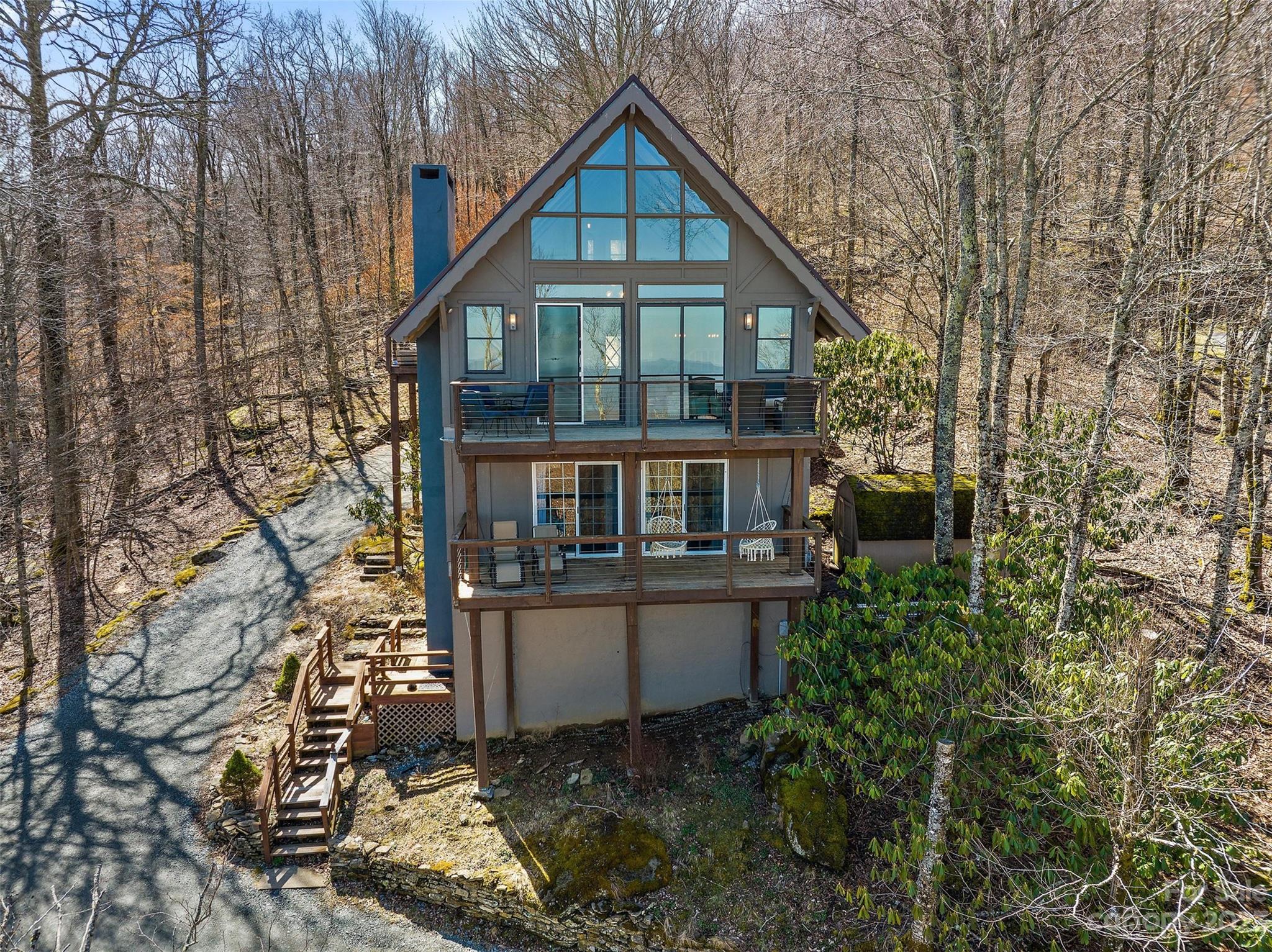 110 Tamarack Road Beech Mountain, NC 28604 - Photo 2 of 46 Gallery Image 2