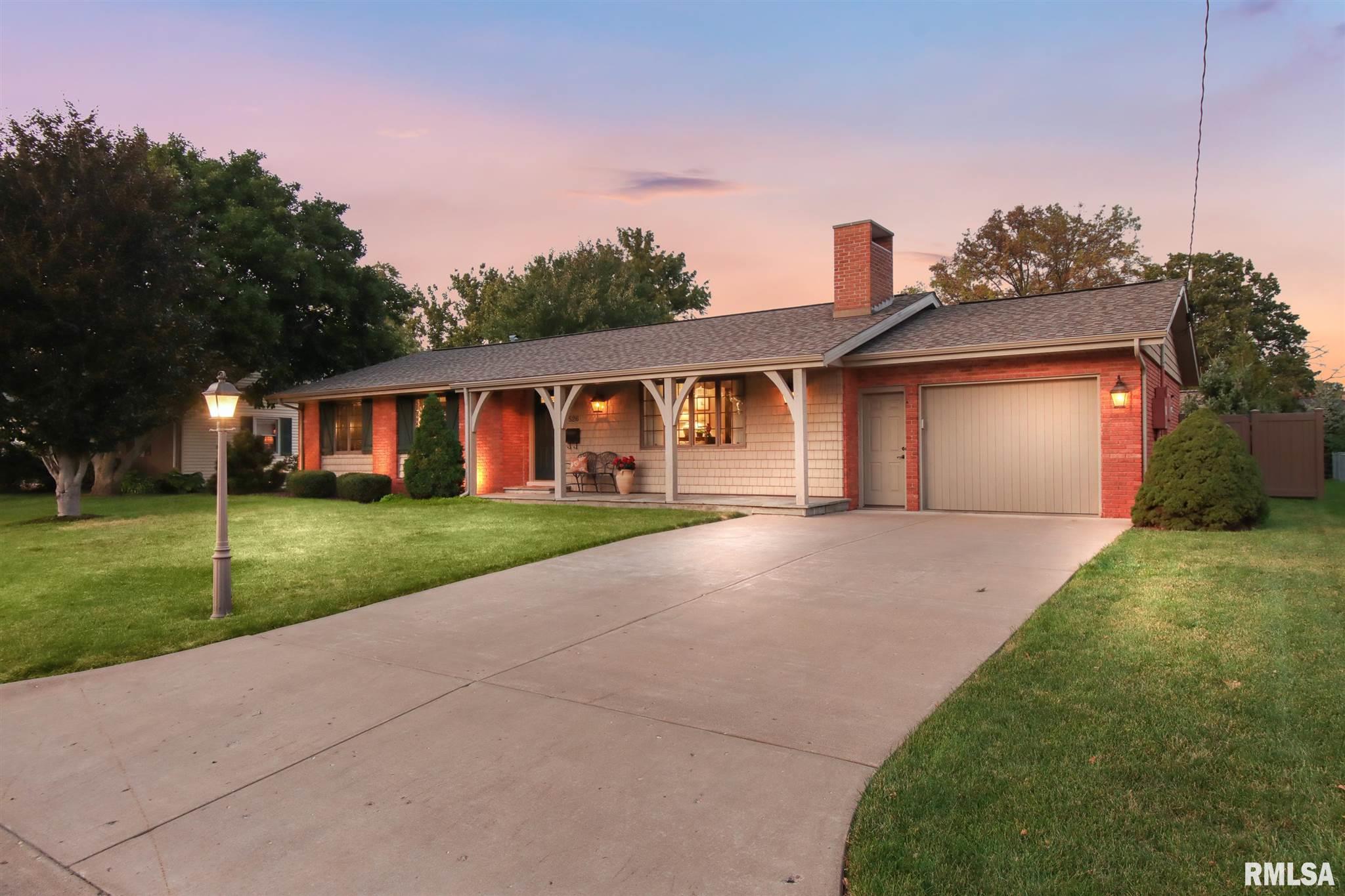 526 Brentwood Road Morton, IL 61550 - Photo 1 of 50 Gallery Image 1