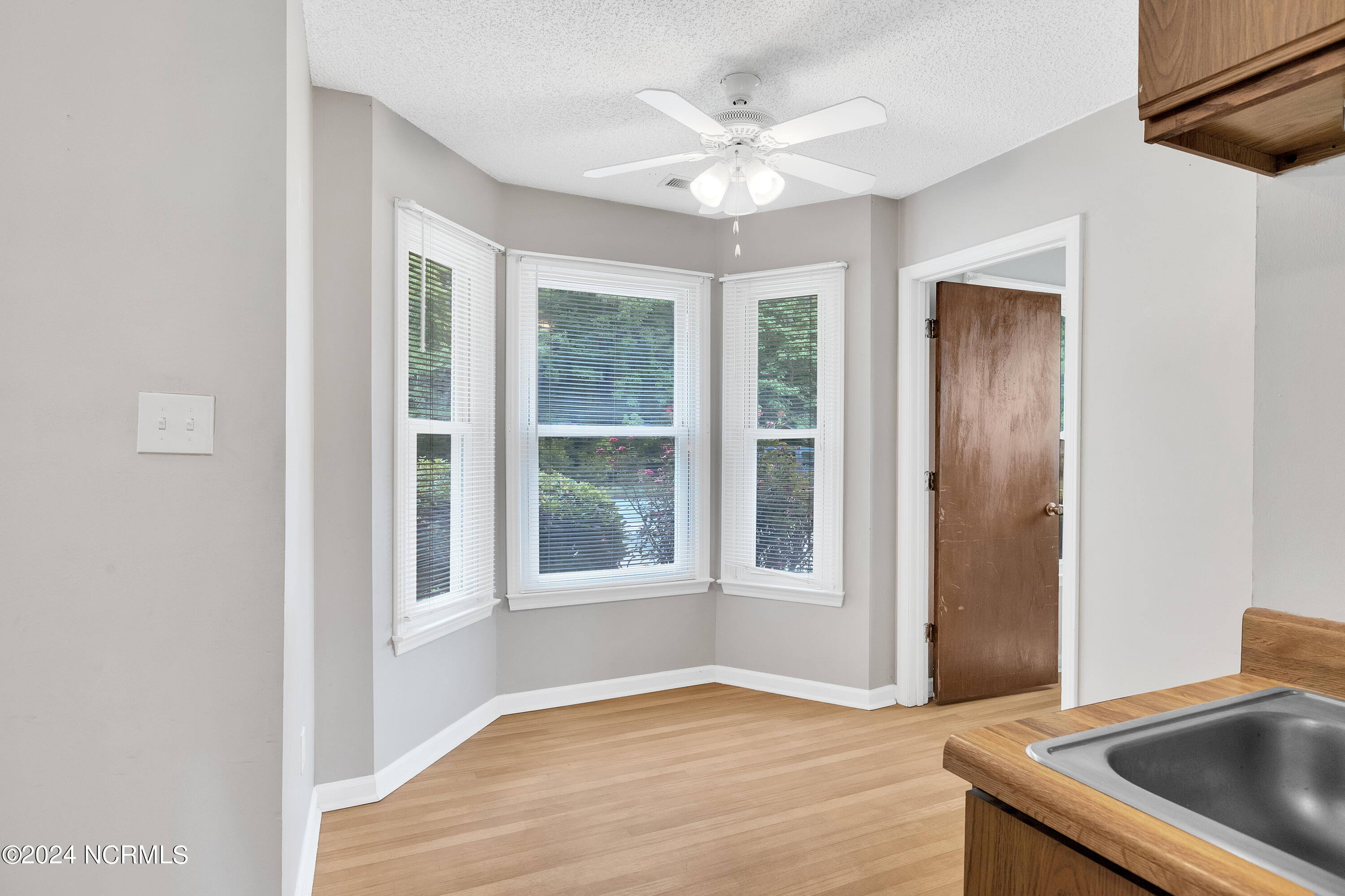 1908 Rolling Ridge Drive Midway Park, NC 28544 - Photo 8 of 19 IMG_9110