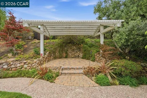 $1,199,000 | 1009 Rolling Woods Way, Concord, CA 94521