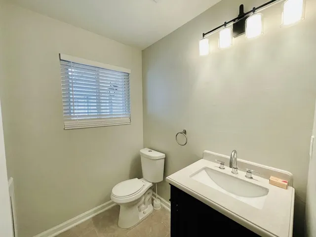 $2,175 | 2547 Empire Drive, West Bloomfield, MI 48324