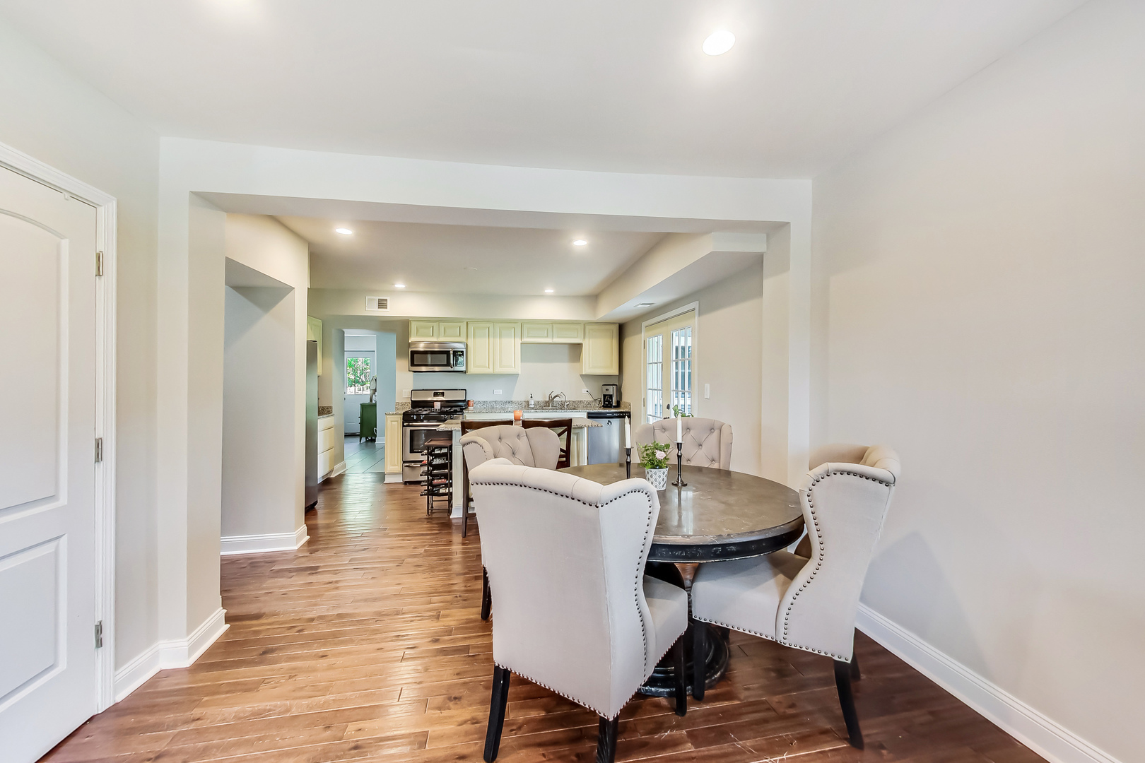 1518 Riverside Avenue St. Charles, IL 60174 - Photo 9 of 40 a view of a dining room with furniture and wooden floor