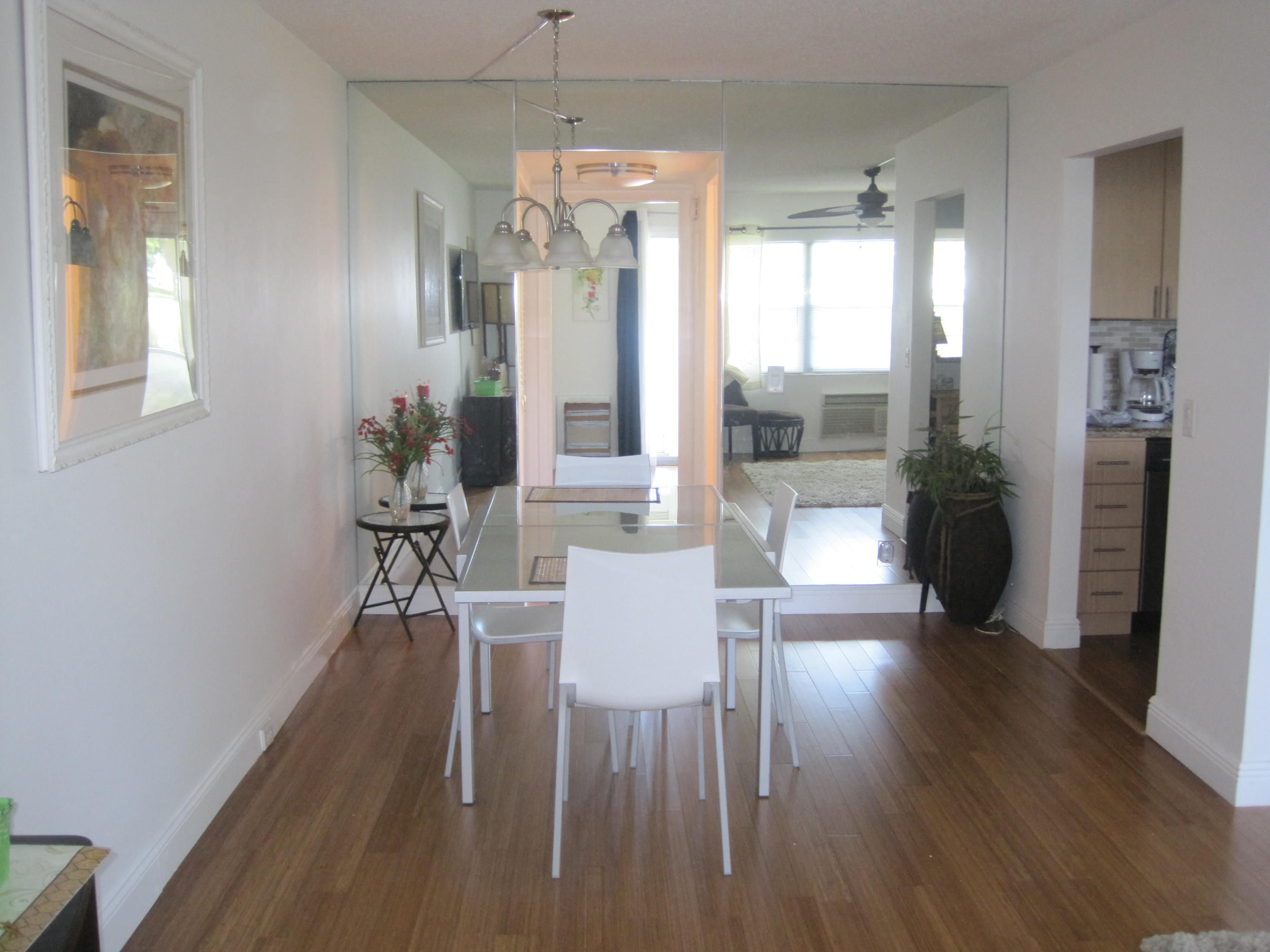 216 Dorset F, Unit 216 Boca Raton, FL 33434 - Photo 9 of 25 215 Dorset F (23)