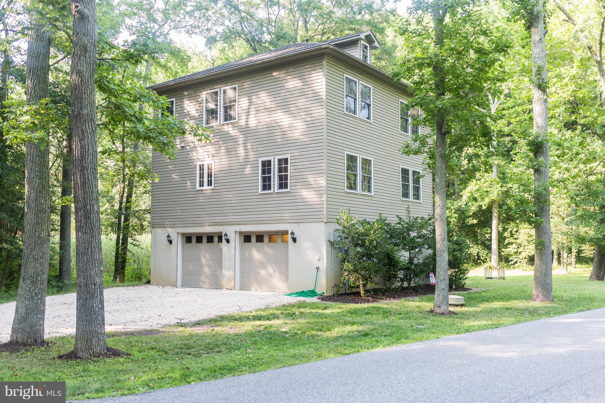 2408 Barrison Point Road Baltimore, MD 21221 - Photo 4 of 30 Exterior (Rear)