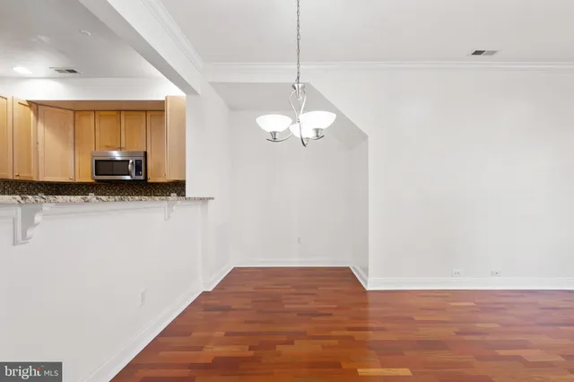 $749,000 | 201 Commodore Court, Philadelphia, PA 19146